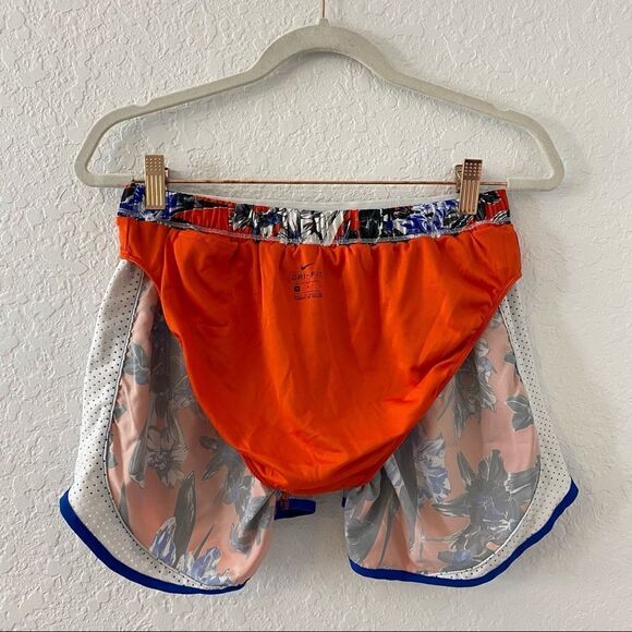 Nike DriFit Tempo Women's Floral Running Shorts Size Medium - Picture 10 of 16